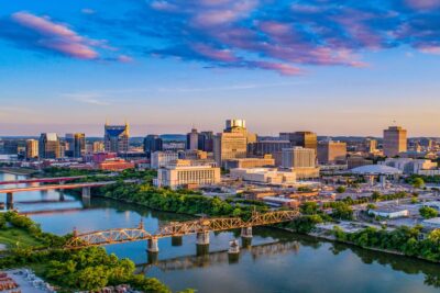 A photo of the Nashville, TN, skyline.